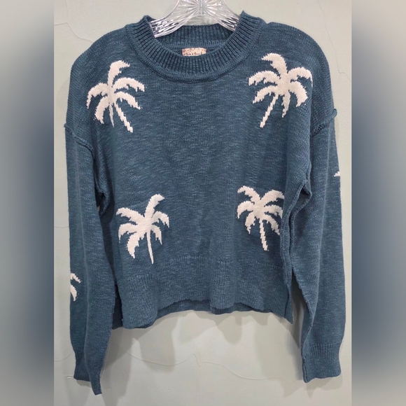 Hem & Thread Sweaters - Blue Palm Tree Sweater